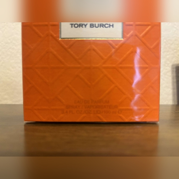 NEW! TORY BURCH WOMEN’s PARFUM - Picture 3 of 13